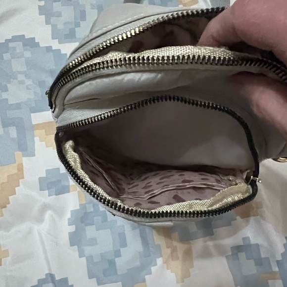 KEDZIE ROUNDTRIP CONVERTIBLE SLING - Picture 4 of 6